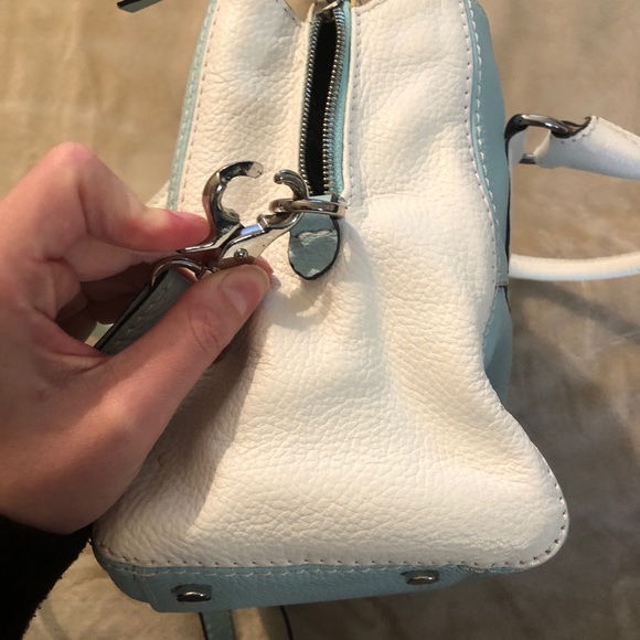 Matte Leather Arbo Shoulder Bag - Picture 5 of 6